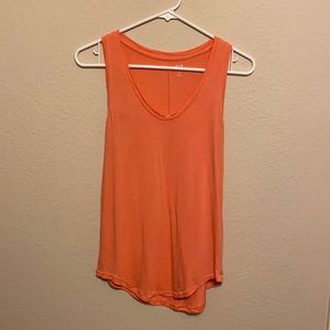 ❤️2 for $10 Simple GAP Luxe Tank